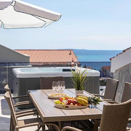 Villa Royal Novalja Ngoại thất bức ảnh