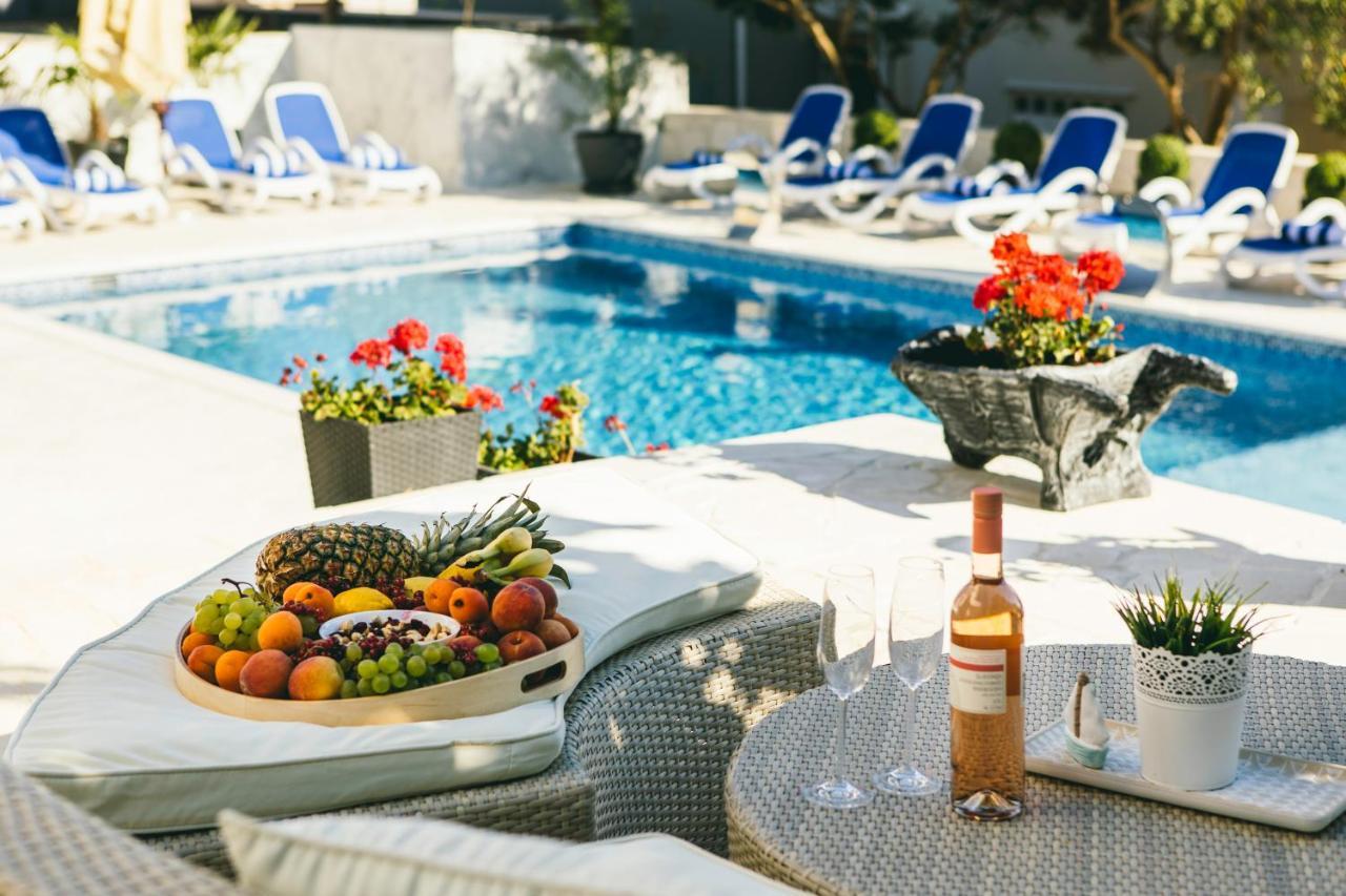 Villa Royal Novalja Ngoại thất bức ảnh